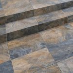 Terrasse en carrelage